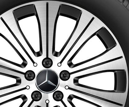 18" Vinterhjul sort/poleret med 215/60R18 punkterfri Pirelli vinterdæk - Billede 2