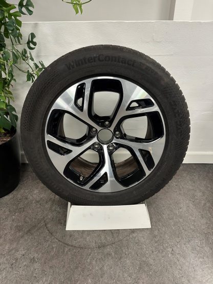Brugte 18" Vinterhjul til GLC 254 med brede baghjul (KUN AFHENTNING) - Image 3