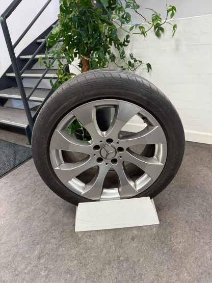 Brugte 18" Alufælge til 219 CLS (KUN AFHENTNING) - Image 2