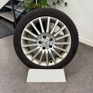 Brugte 17" Vinterhjul til C-Klasse 204 (KUN AFHENTNING)
