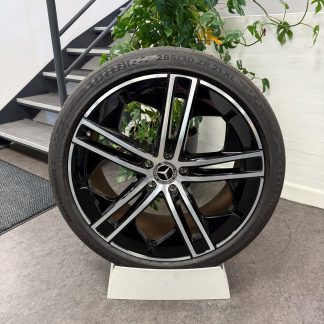 Brugte 21" sommerhjul til EQE 295 med brede baghjul (KUN AFHENTNING)