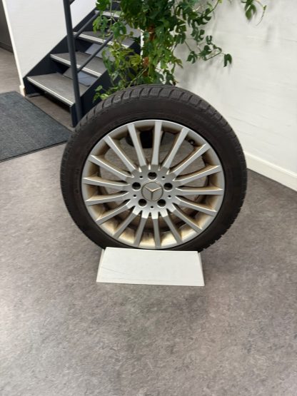 Brugte 17" Vinterhjul til C-Klasse 204 (KUN AFHENTNING) - Image 2