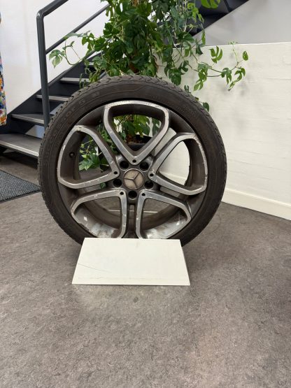 Brugte 18" sommerhjul til E-klasse 207 cabriolet/coupe med brede baghjul 2010-2017 (KUN AFHENTNING) - Image 2