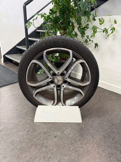 Brugte 18" sommerhjul til E-klasse 207 cabriolet/coupe med brede baghjul 2010-2017 (KUN AFHENTNING)