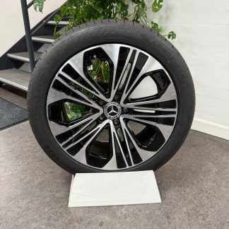 Brugte 19" sommerhjul til E-klasse 214 med brede baghjul (KUN AFHENTNING)