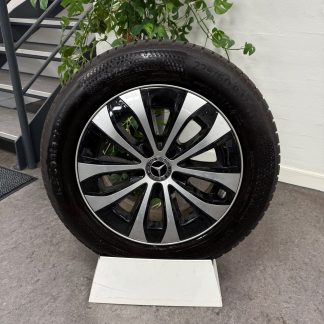 Brugte 17" Vinterhjul til E-Klasse 214 (KUN AFHENTNING)