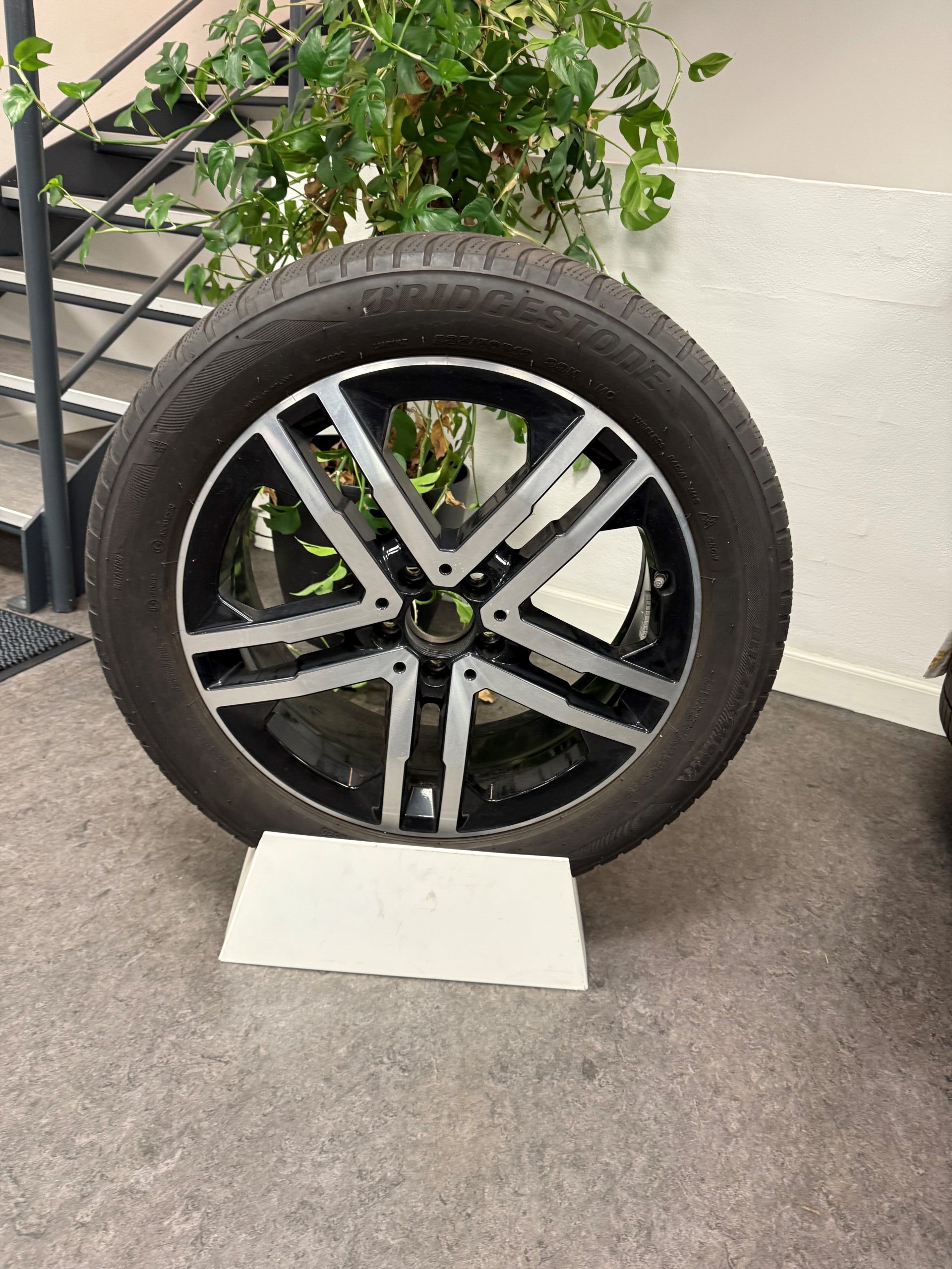 Brugte 19" Vinterhjul til GLA + GLB (KUN AFHENTNING) - Billede 3