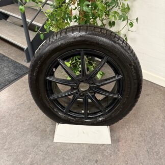 Brugte 18" Vinterhjul til GLA + GLB (KUN AFHENTNING)