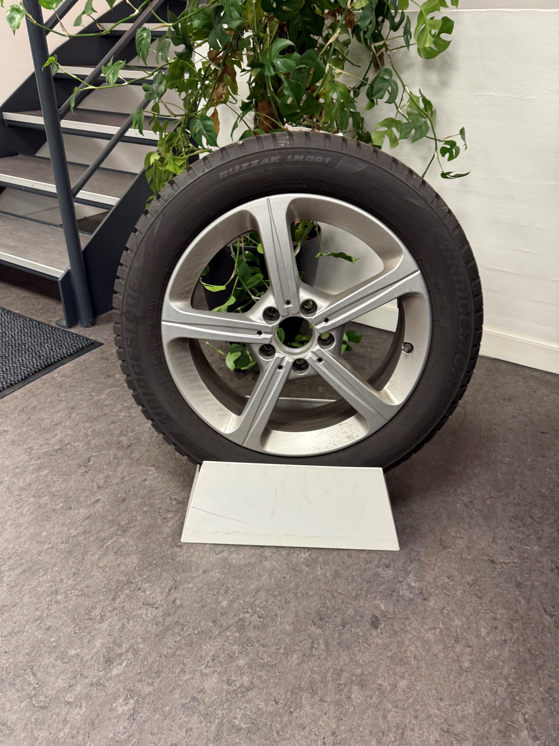 Brugte 17" Vinterhjul til A+B-Klasse og CLA 118+177+247 (KUN AFHENTNING) - Billede 4