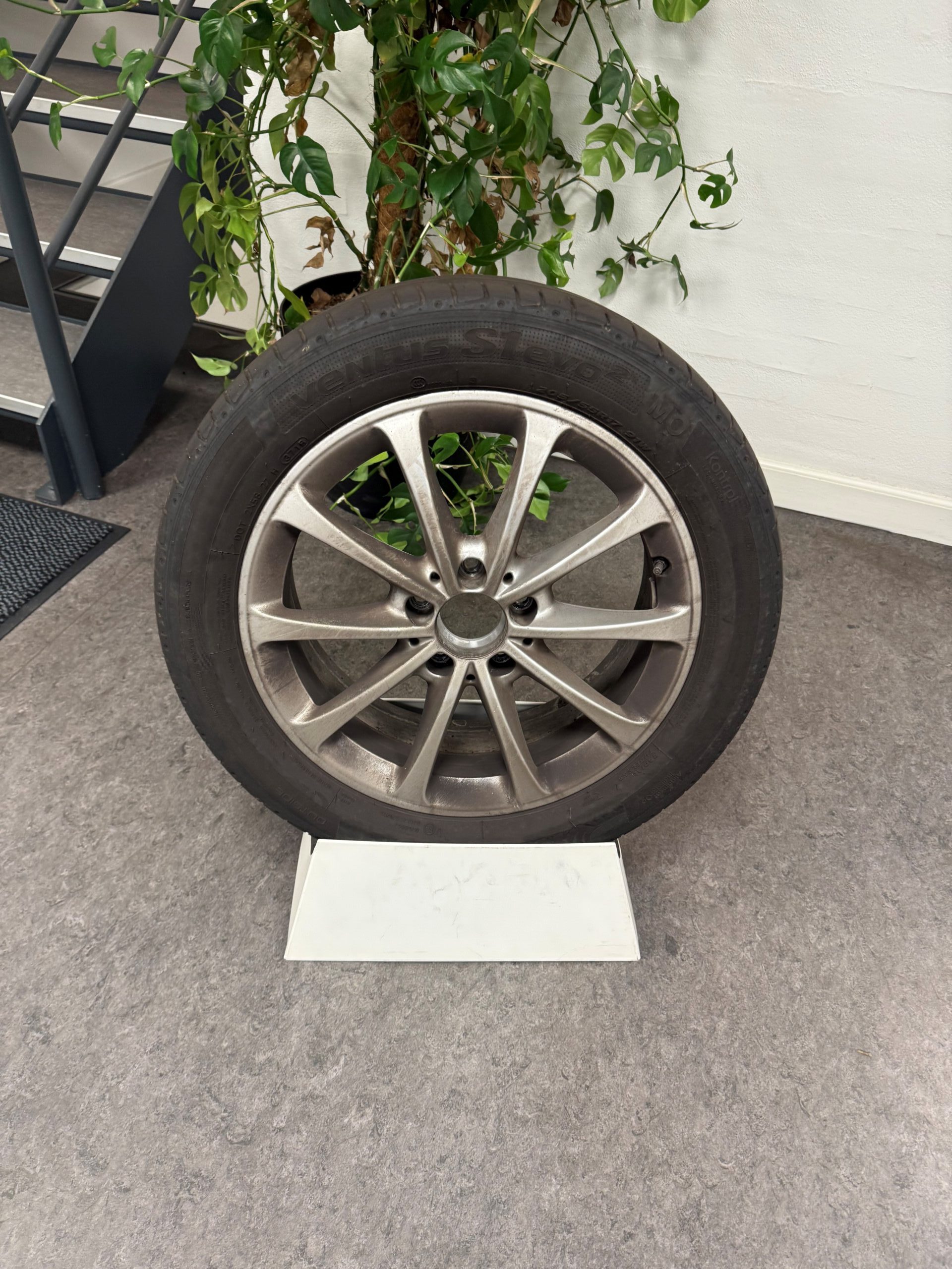 Brugte 17" Sommerhjul til A+B-Klasse og CLA 118+177+247 (KUN AFHENTNING) - Billede 3