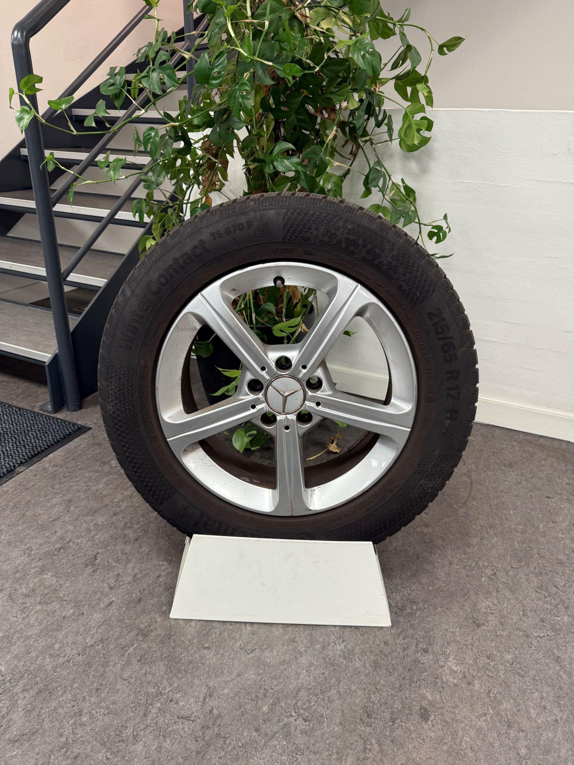 Brugte 17" Vinterhjul til GLA + GLB (KUN AFHENTNING)